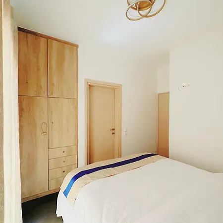 Eutixia Appartement *