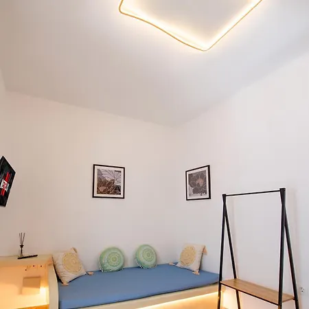 Eutixia Appartement *